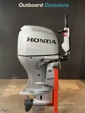 Honda 100PK EFI outboard engine